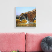Een tijger die in het water wast canvas afdruk (Insitu (Woonkamer))