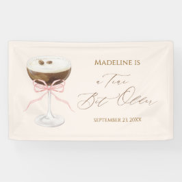 Een Tini Beetje Oudere Martini Verjaardags Welkom Spandoek
