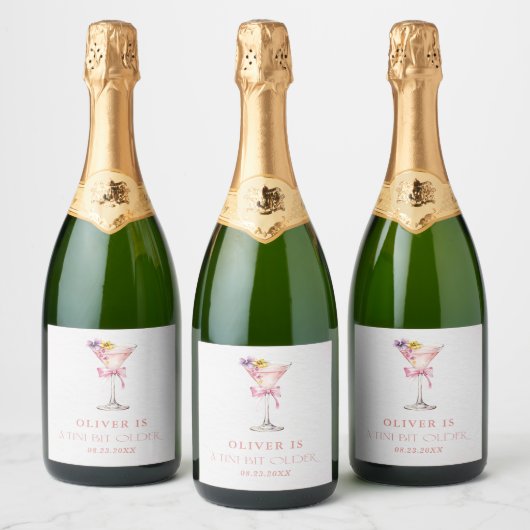 Een tini beetje oudere Martini verjaardagsfeestje Sparkling Wijnetiket (Flessen)