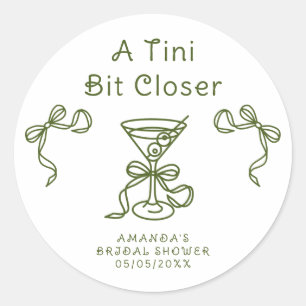 Een Tini Bit Closer Bruidsfeest  Ronde Sticker
