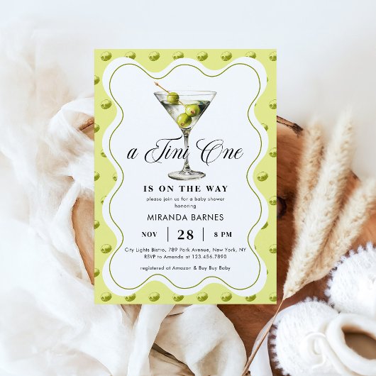 Een Tini One Olive Martini Chic Baby shower Kaart