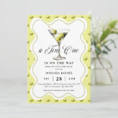 Een Tini One Olive Martini Chic Baby shower Kaart (Staand voorkant)