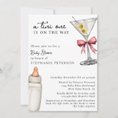 Een Tini One Pink Martini QR Code Babyfeestje Kaart (Voorkant)