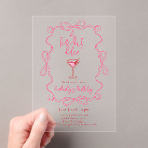 Een Tiny Bit Older Hand getekende Roze Verjaardags Acryl Uitnodigingen