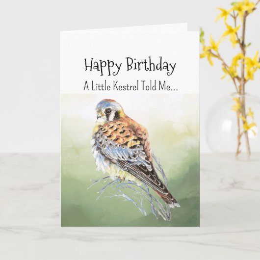 Een torenvalk persoonlijkheid Verjaardag Fun Bird Kaart (Gele Bloem)