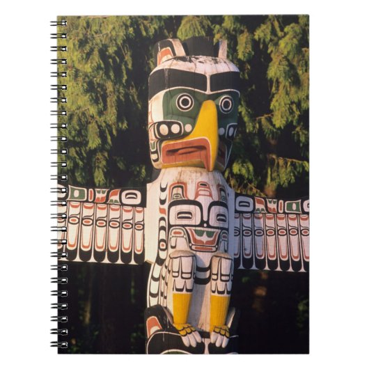 Een totempaal in Vancouver, Canada. Notitieboek (Voorkant)