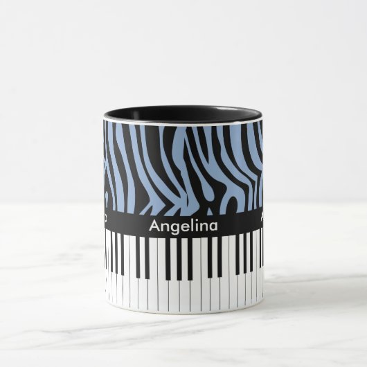 Een trendy- en heupmuziekontwerp met pianotoetsen mok (Midden)