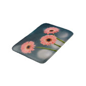 Een trio van roze Gerberas Bath mat (Gekanteld)