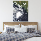 Een tropische cycloon canvas afdruk (Insitu (Slaapkamer))