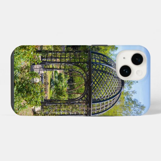 Een tuinhuisje in een prachtig tuinlandschap iPhone hoesje (Achterkant horizontaal)