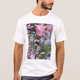 Een tulp bij Luxembourg Tuinen, Parijs, Frankrijk T-shirt