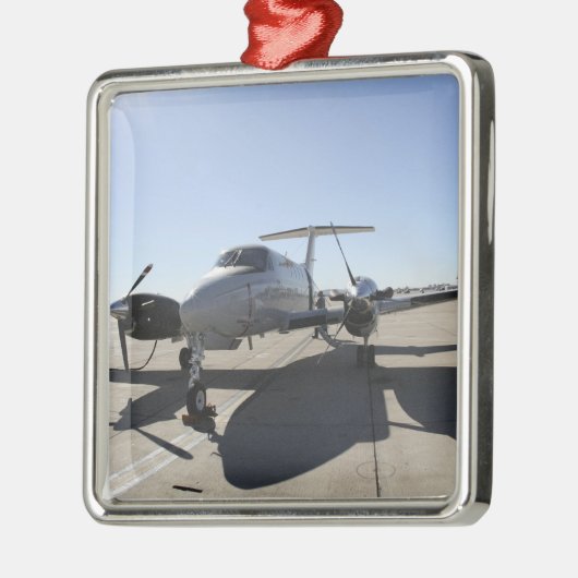 Een UC-12F King Air-vliegtuig Metalen Ornament (Links)