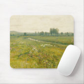 Een uitgestrekt weidelandschap met ganzen muismat (Met muis)