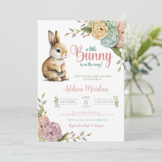Een uitnodiging voor een klein Bunny Easter Baby s (Staand voorkant)