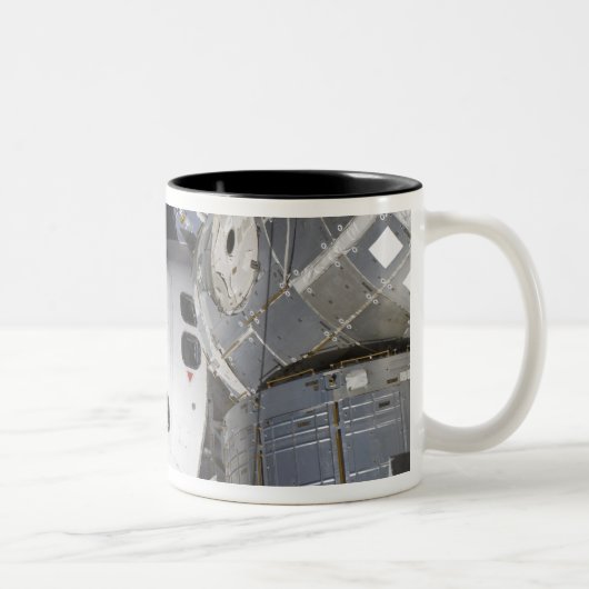 Een uitzicht met hoge hoek van de cabine tweekleurige koffiemok (Rechts)