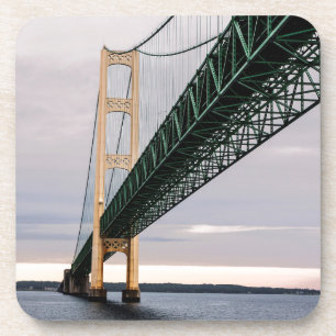 Een uitzicht op de Mackinac-brug vanuit Lake Michi Drankjes Onderzetter