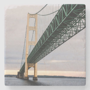 Een uitzicht op de Mackinac-brug vanuit Lake Michi Stenen Onderzetter