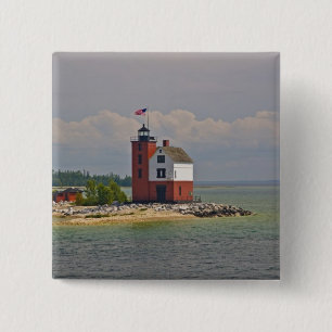 Een uitzicht op het Round Island Light Station. Vierkante Button 5,1 Cm