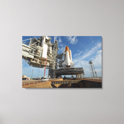 Een uitzicht Space Shuttle Atlantis op Lancering P Canvas Afdruk (Voorkant)