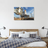 Een uitzicht Space Shuttle Atlantis op Lancering P Canvas Afdruk (Insitu (Slaapkamer))