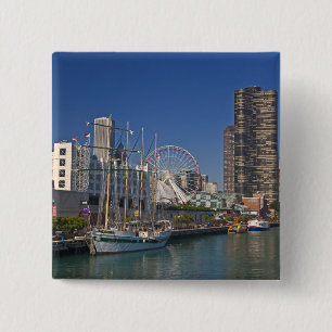 Een uitzicht van Chicago's marine pier 2 Vierkante Button 5,1 Cm