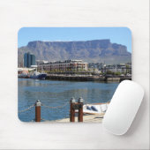 Een Uitzicht van de Tafelberg over de haven van Ka Muismat (Met muis)