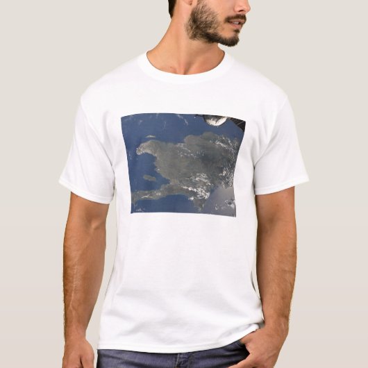 Een uitzicht van het Caribische eiland Hispaniola T-shirt (Voorkant)