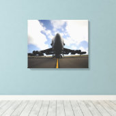 Een US Air Force-onderhoudspersoneel Canvas Afdruk (Insitu (Houten vloer))