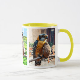 Een valk waakt over zijn kleine hoefje. mok