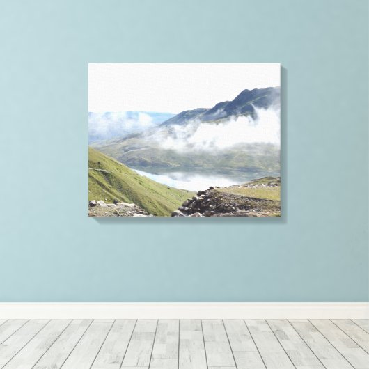 Een vastgelegd moment in Snowdonia Canvas Afdruk (Insitu (Houten vloer))
