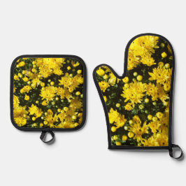 Een veelheid van gele mama's ovenwant & pannenlap set