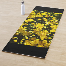 Een veelheid van gele mama's yogamat