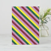 Een veelkleurig gestreept patroon met stippen kaart (Staand voorkant)