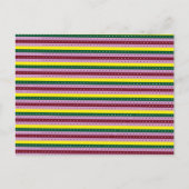 Een veelkleurige gestreepte achtergrond met stippe briefkaart (Voorkant)