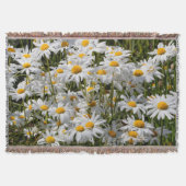 Een veld van Oxeye Daisies op een zonnige zomerdag Deken (Voorkant)