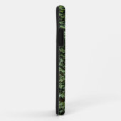 Een venster in groene planten Case-Mate iPhone case (Achterkant/rechts)