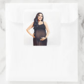 Een verbluffende en glamoureuze zwangere vrouw vierkante sticker (Tas)