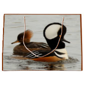 Een vergadering van gekookte micro-organismen groot cadeauzakje (Voorkant)