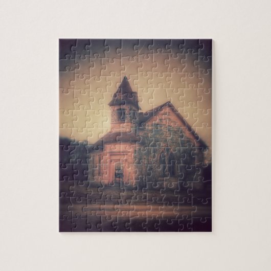 Een verlaten kerk legpuzzel (Verticaal)