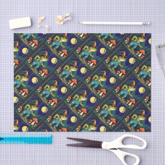 Een Vertrouwde Pad Heks Foeragerend 's Nachts Tissuepapier (Craft)