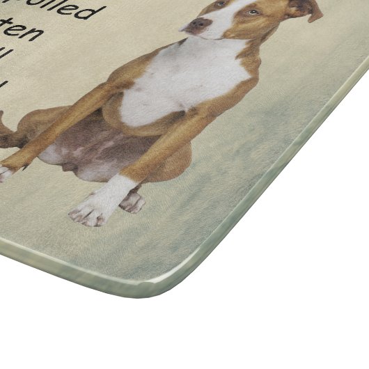 Een verwende rotte pitbull leeft hier snijplank (Hoek)