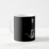 Een vier-koord Ukulele instrument met mooi Koffiemok (Voorkant links)