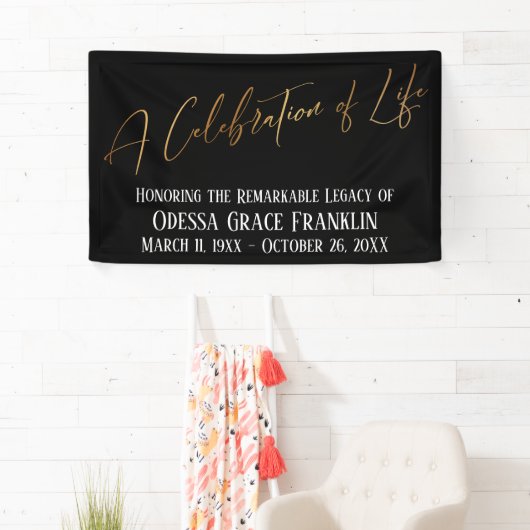 Een viering van Life Gold Handwrite op Black Spandoek (Insitu)