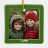 Eén vierkante foto plus jaar - minimale groene gre keramisch ornament (Voorkant)