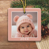 Een vierkante foto plus jaar - minimale koraalroze keramisch ornament