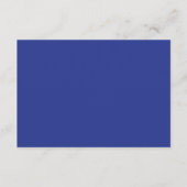 Een vliegtuig dat in de lucht vliegt informatiekaartje (Achterkant)