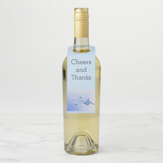 Een vlinder en hart flessenhanger (Op fles)