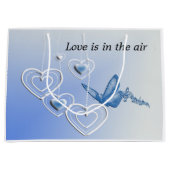 Een vlinder en hart groot cadeauzakje (Voorkant)