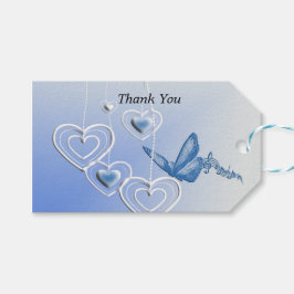 Een vlinder en harten cadeaulabel