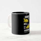 Eén voet in de grafiek tweekleurige koffiemok (Voorkant links)